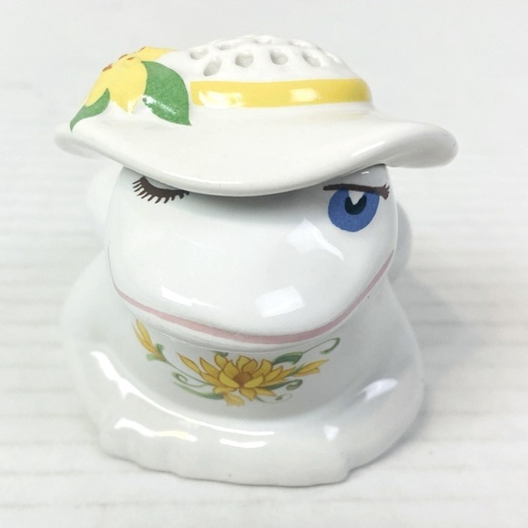 Avon 1980 Winking Frog Ceramic Sachet Potpourri Holder - Picture 2 of 7